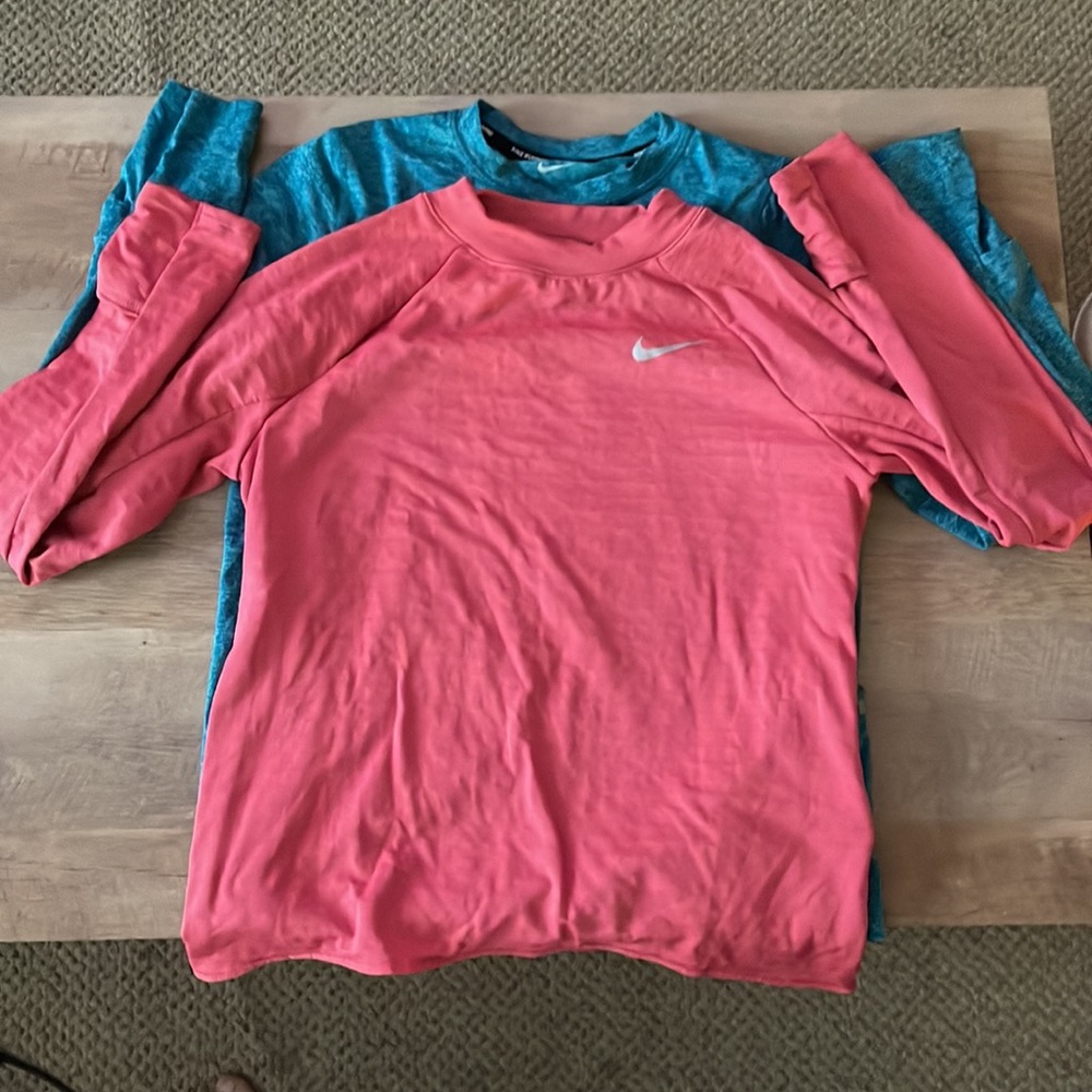 two (2) Nike Running long sleeve tops Size Small